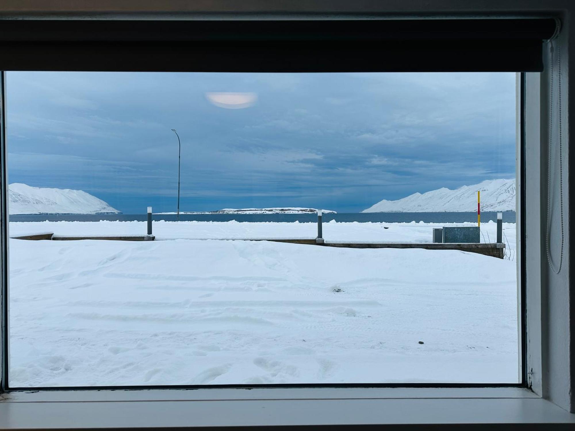 Waterfront Fjord House Hotel Arskogssandur Quarto foto